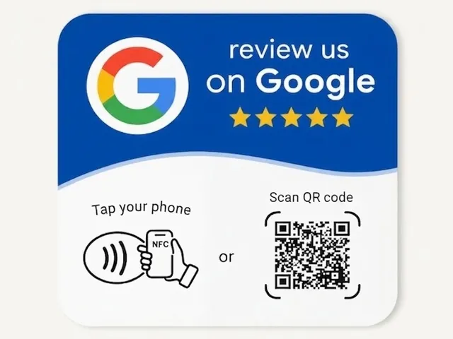 מדבקת NFC לבנה לביקורות גוגל מוצמדת לדלפק עסק